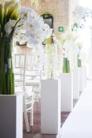 Modern White and Green Orchid Wedding Altar Pillars – spotted on Pinterest