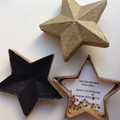 Gold Glitter Star Invitation Box – spotted on Pinterest